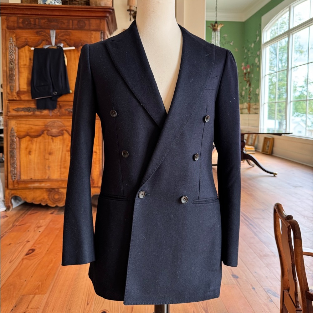Full double breasted blue Suitsupply suit wool with pants like new!!